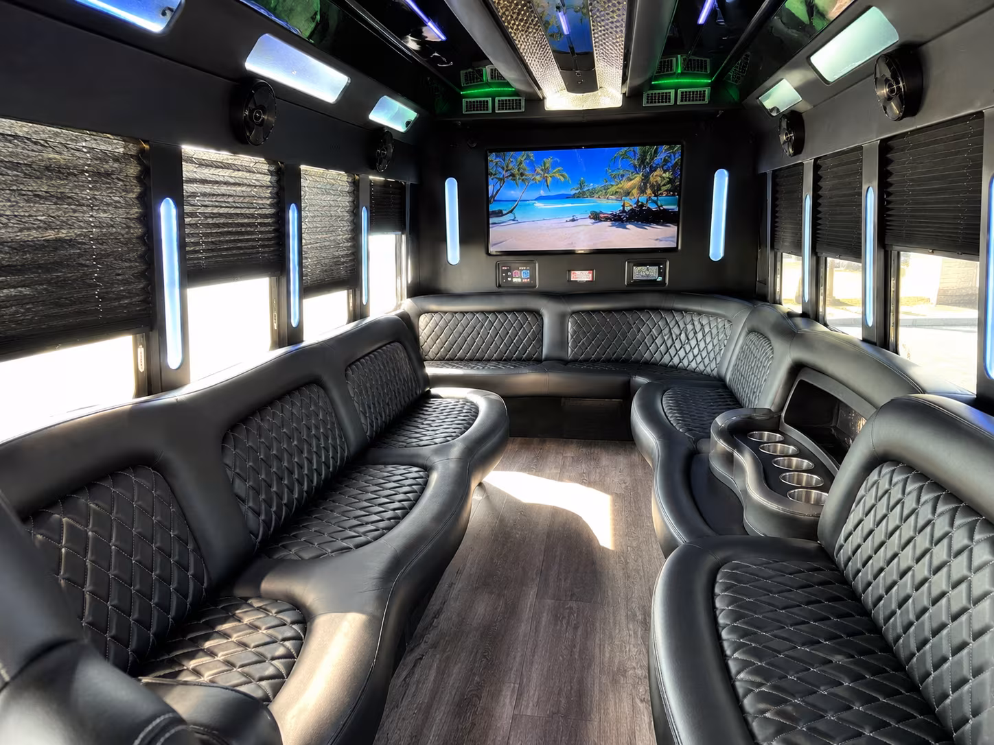 cincinnati private bus rentals for cincinnati concerts and festivals