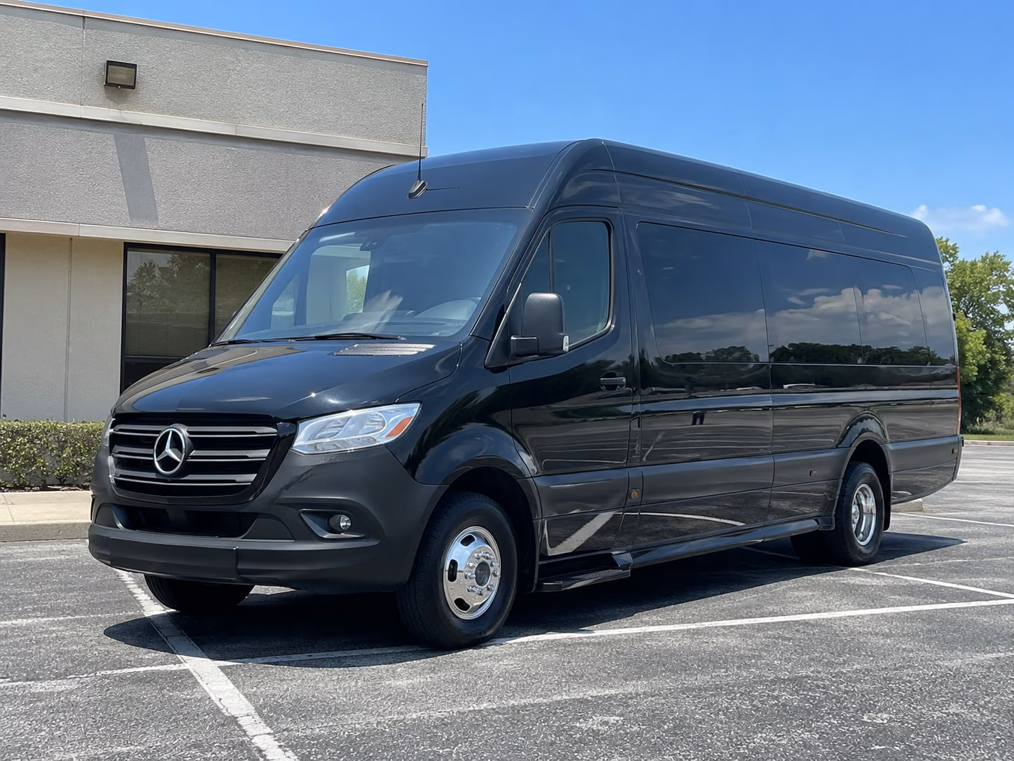 columbus give your group a better prom ride with columbus prom bus rentals