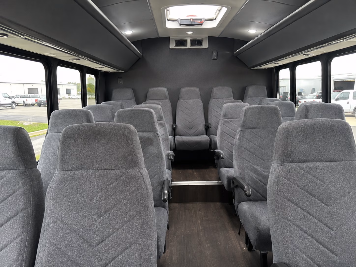 columbus organize a columbus corporate event with a charter bus