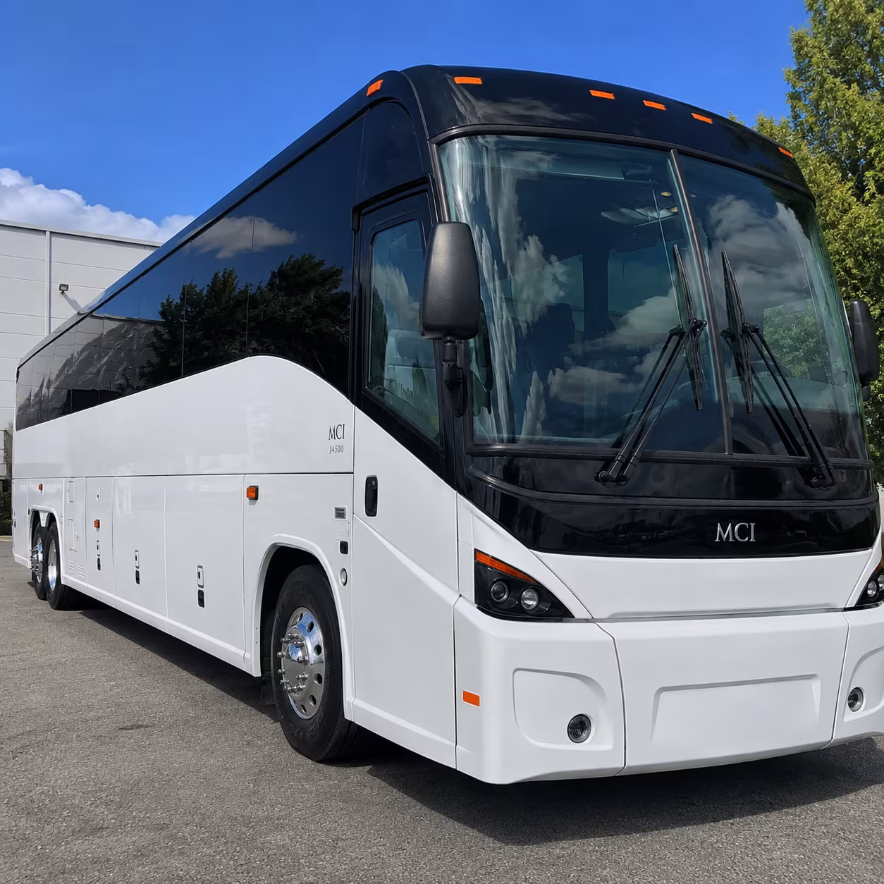 huber heights college sports team and fan group charter bus rentals in huber heights