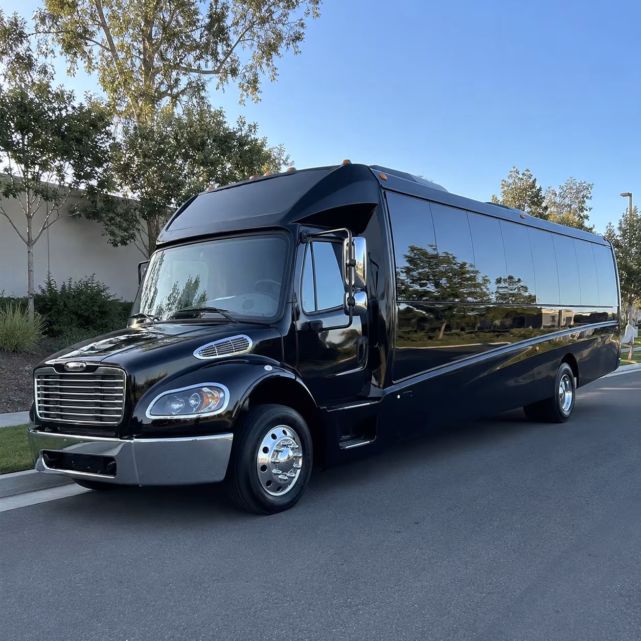 need a charter bus to columbus or cincinnati for a big field trip