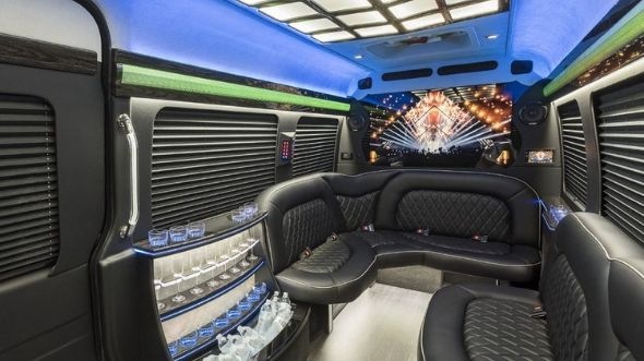 kettering sprinter limo rental rental